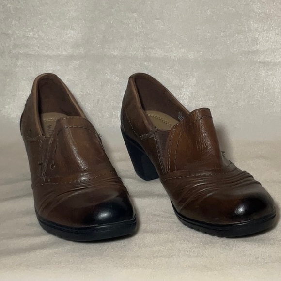 Michel M Brown Leather Women’s Size 5.5 M Dress Shoes - Picture 1 of 9